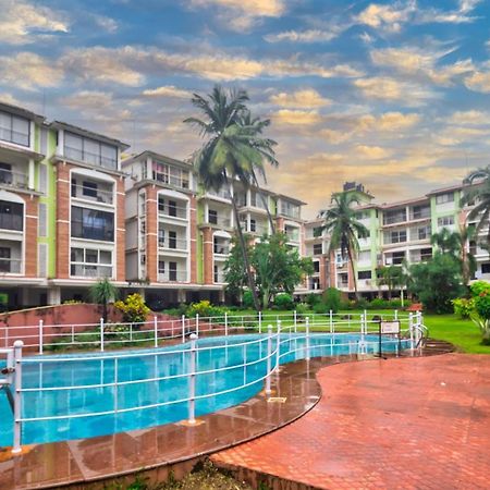 Amazing Pool View Candolim Goa 2Bhk Apartment Εξωτερικό φωτογραφία