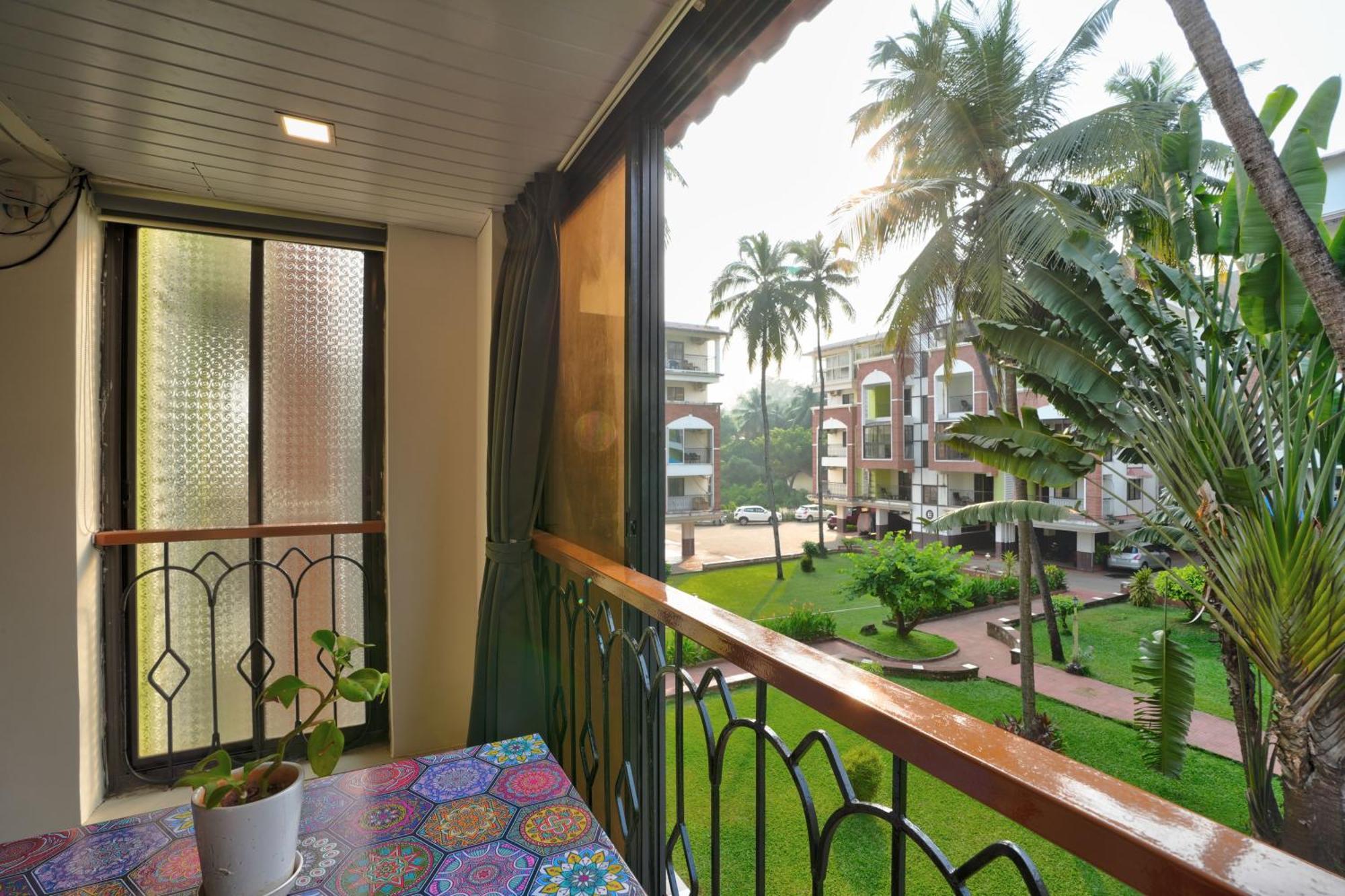 Amazing Pool View Candolim Goa 2Bhk Apartment Εξωτερικό φωτογραφία